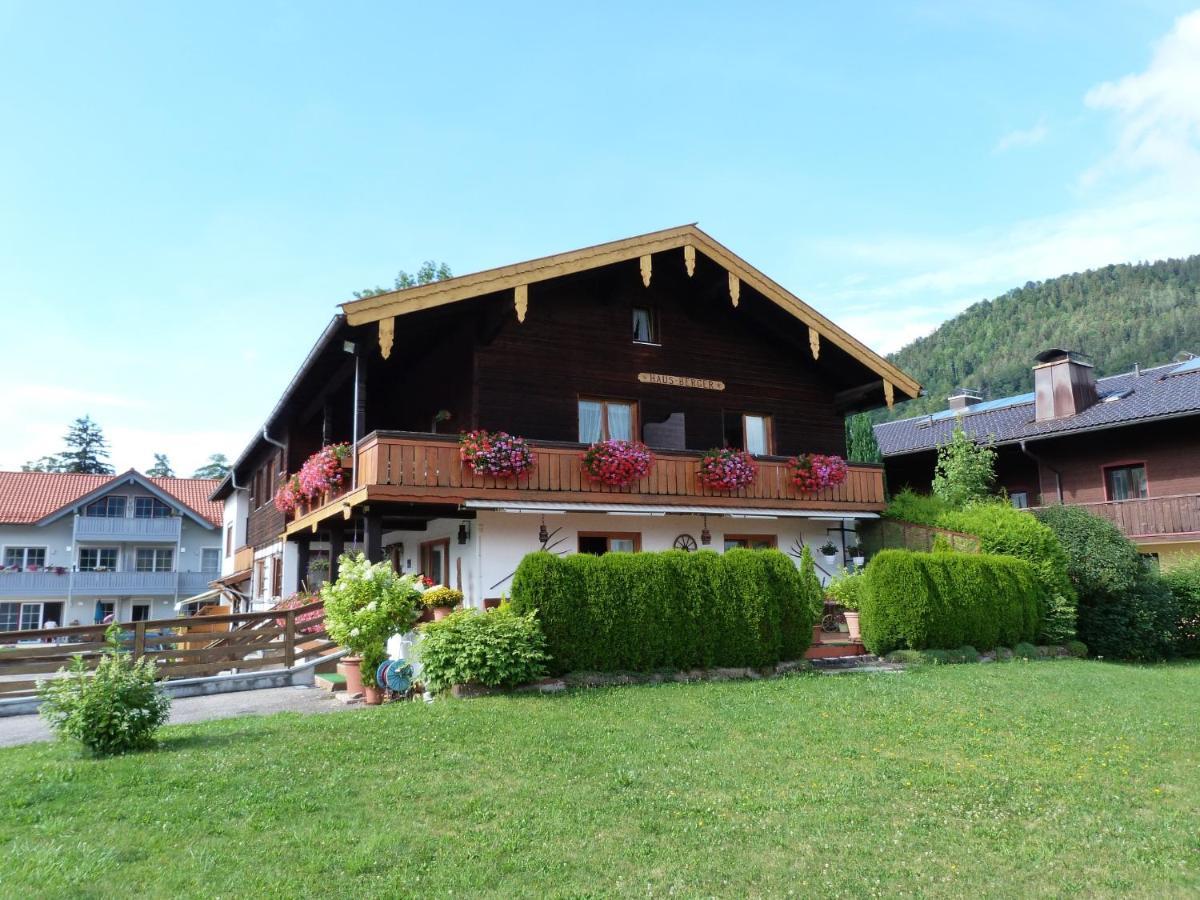 Gaestehaus Berger Inkl. Chiemgaukarte Ruhpolding Luaran gambar